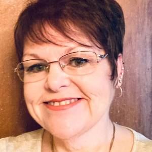 Meet your Posher, Corinne